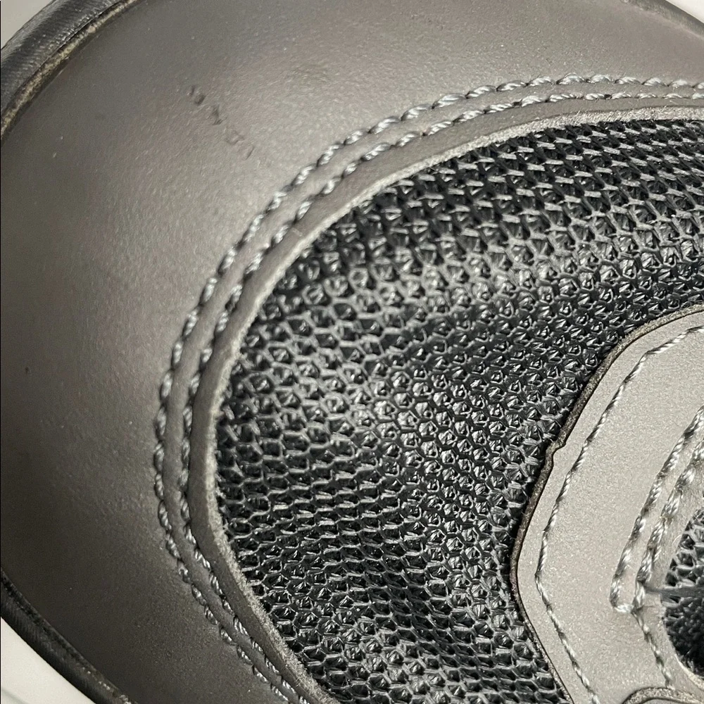 Shimano Black and Gray womens Sneakers